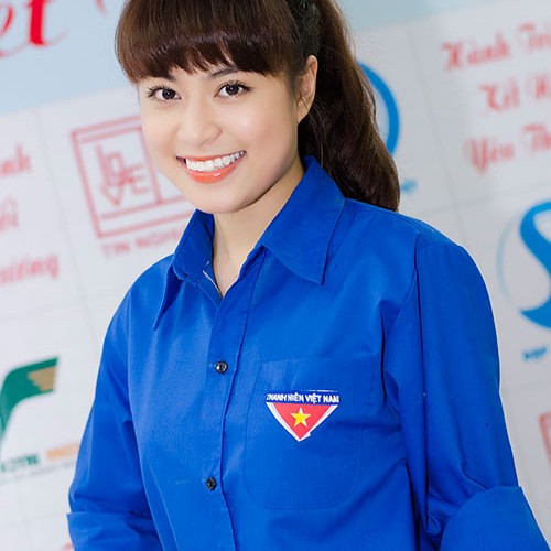 Mua áo xanh tình nguyện tại Hà Nội
